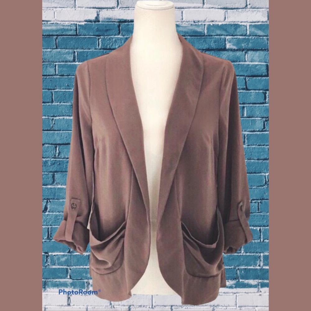 Potter’s Pot sheen drape blazer